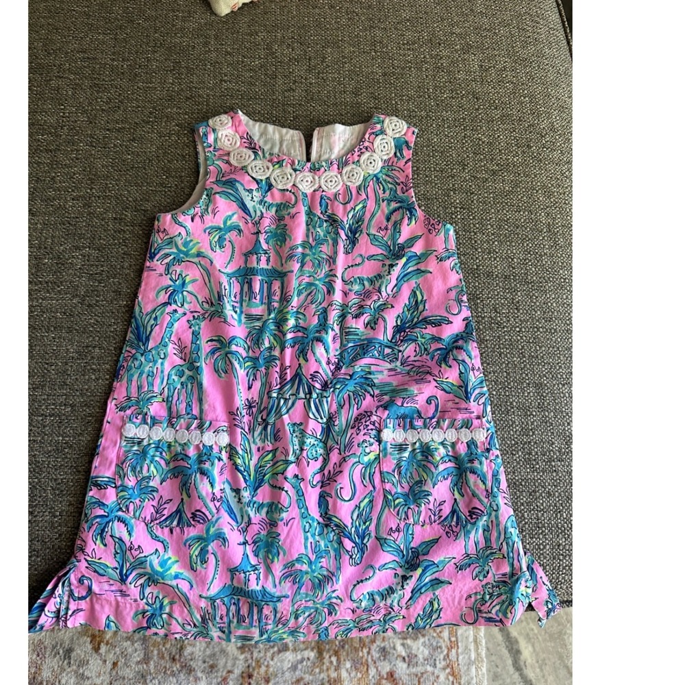 Lilly Pulitzer Girls Pink shift "out of the office" size 4 EUC
